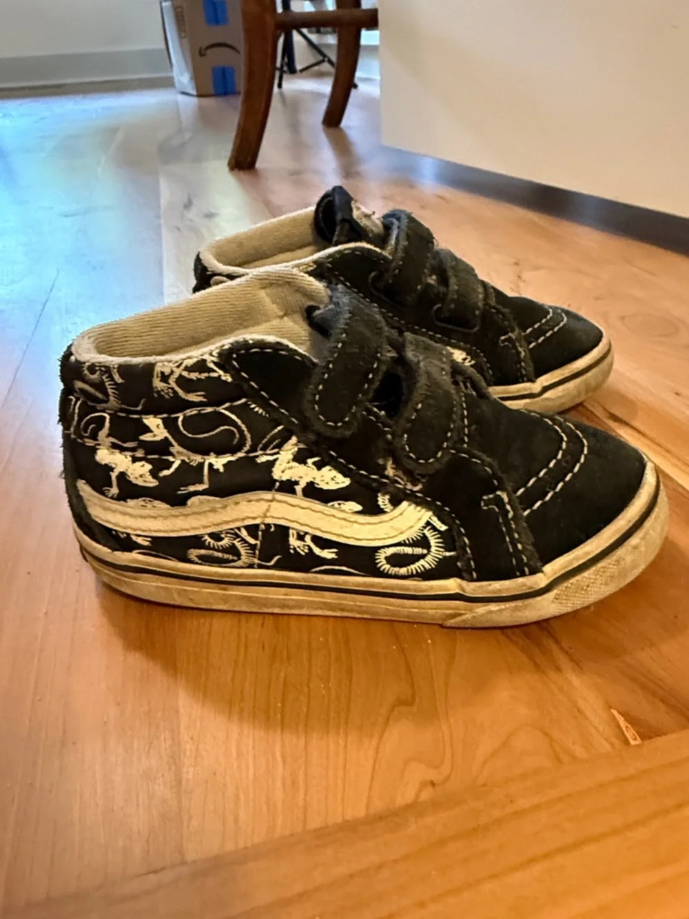 Vans kids Black High-Top Dinosaur shoes